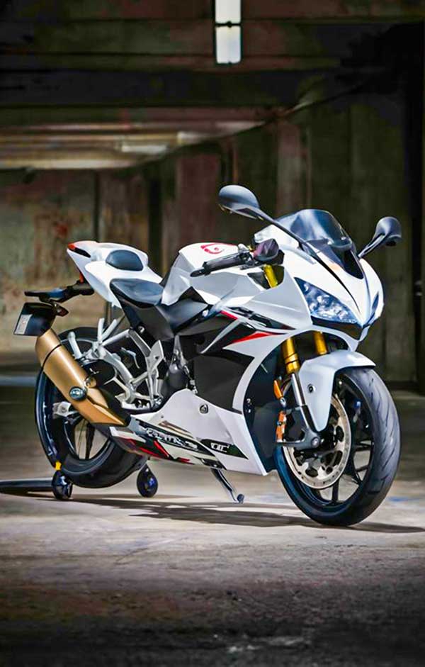 Moto-1.jpg